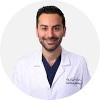 الدكتور عماد مأمون الزبدة (Dr. Emad Mamun Ezzibdeh) طبيب مسالك بولية في جبل عمّان، عمّان