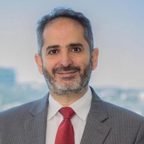 الدكتور فراس الزعبي (Dr. Firas Al Zoubi) طبيب أنف وأذن وحنجرة في العبدلي، عمّان