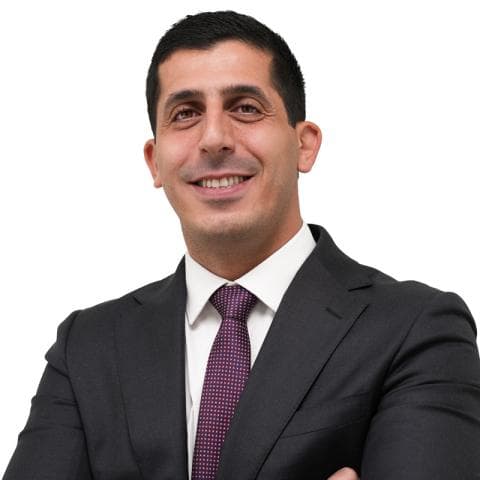 الدكتور هيثم اللحام (Dr. Haytham Allaham) طبيب قلب وشرايين في العبدلي، عمّان