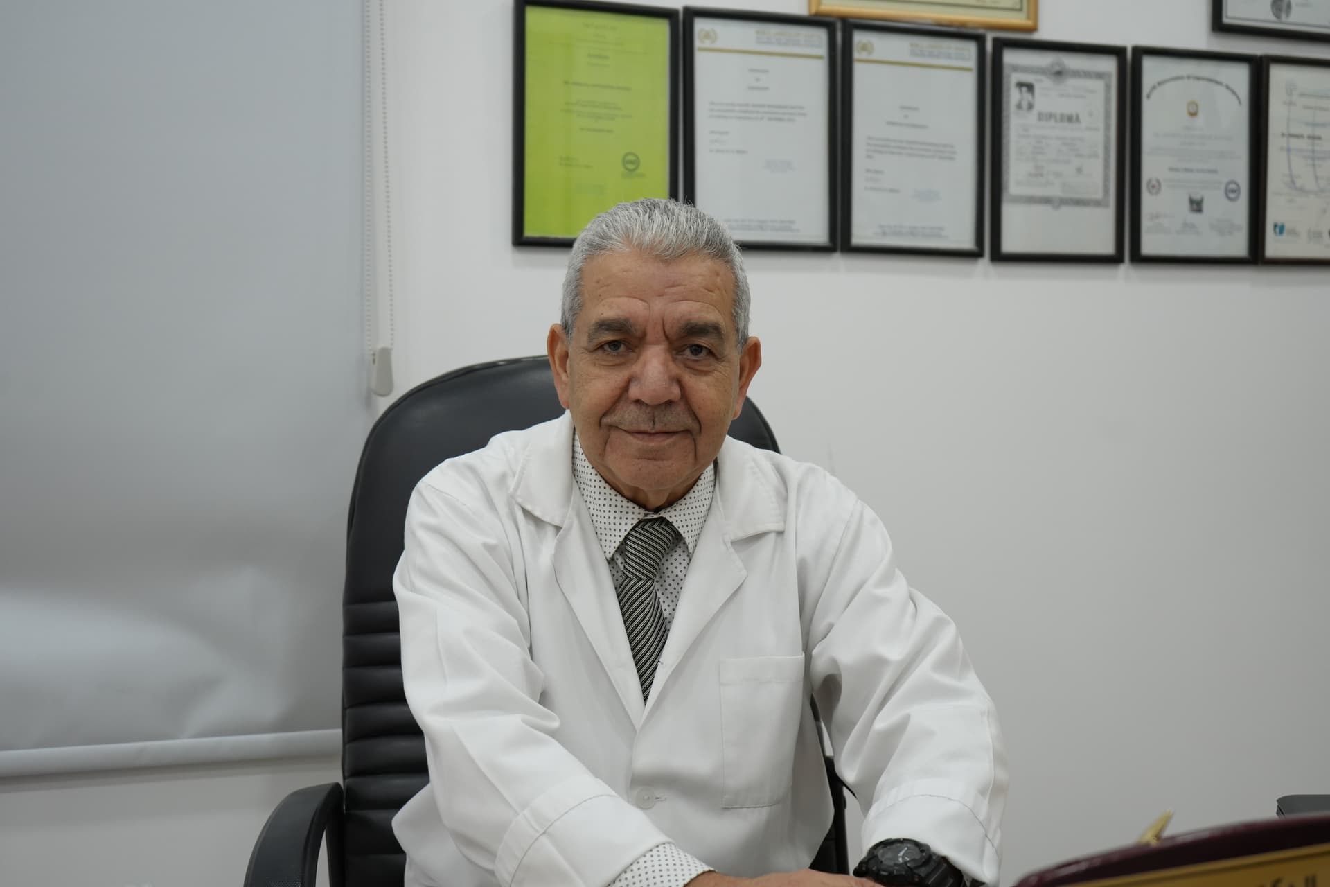 Dr. Hussein Mohammad Mayas — Obstetrics & Gynecology in Tla Al Ali, Amman