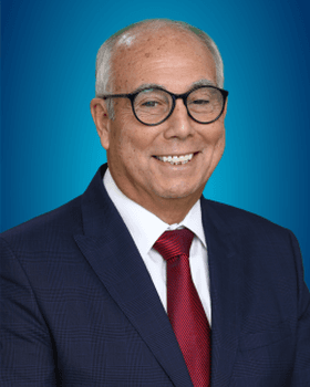 الدكتور صائب حمودي (Dr. Saeb Hamoudi) طبيب جراحة أطفال في جبل عمّان، عمّان