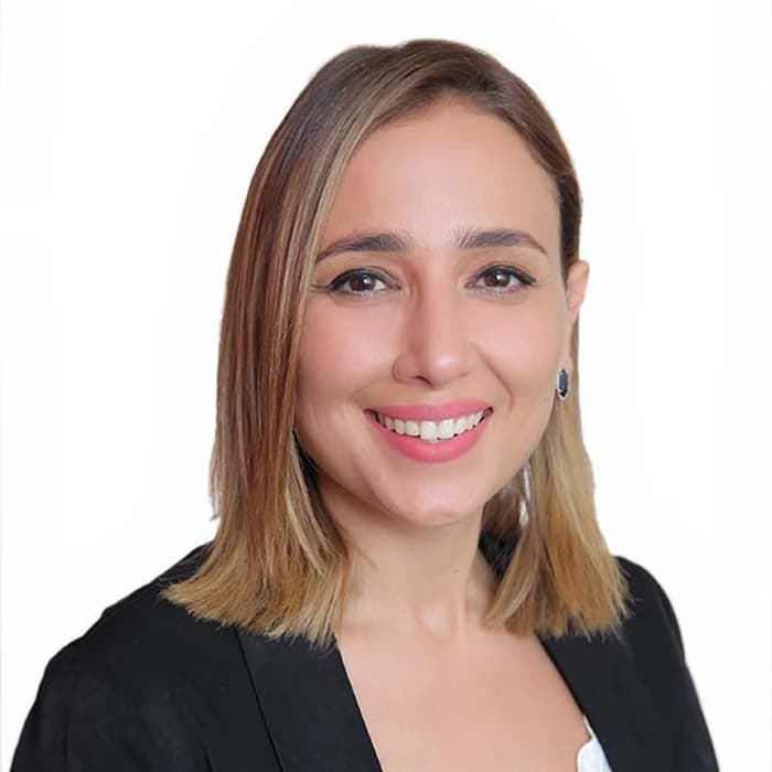 الدكتور سوزان عتامنة (Dr. Suzan Atamna) طبيب نسائية وتوليد في العبدلي، عمّان
