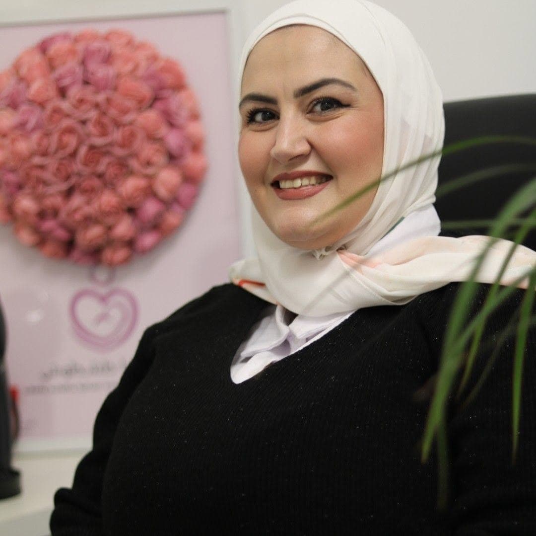 شعار عيادة الدكتورة تمارا طشطوش للنسائية والتوليد