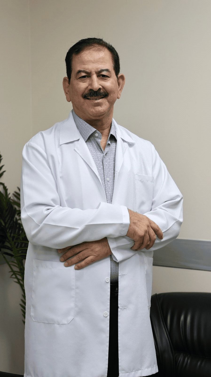 الدكتور أحمد الريموني اختصاصي جراحة أطفال في عرجان، عمّان