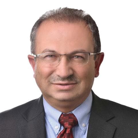 الدكتور فارس حداد اختصاصي غدد صماء وسكري في العبدلي، عمّان