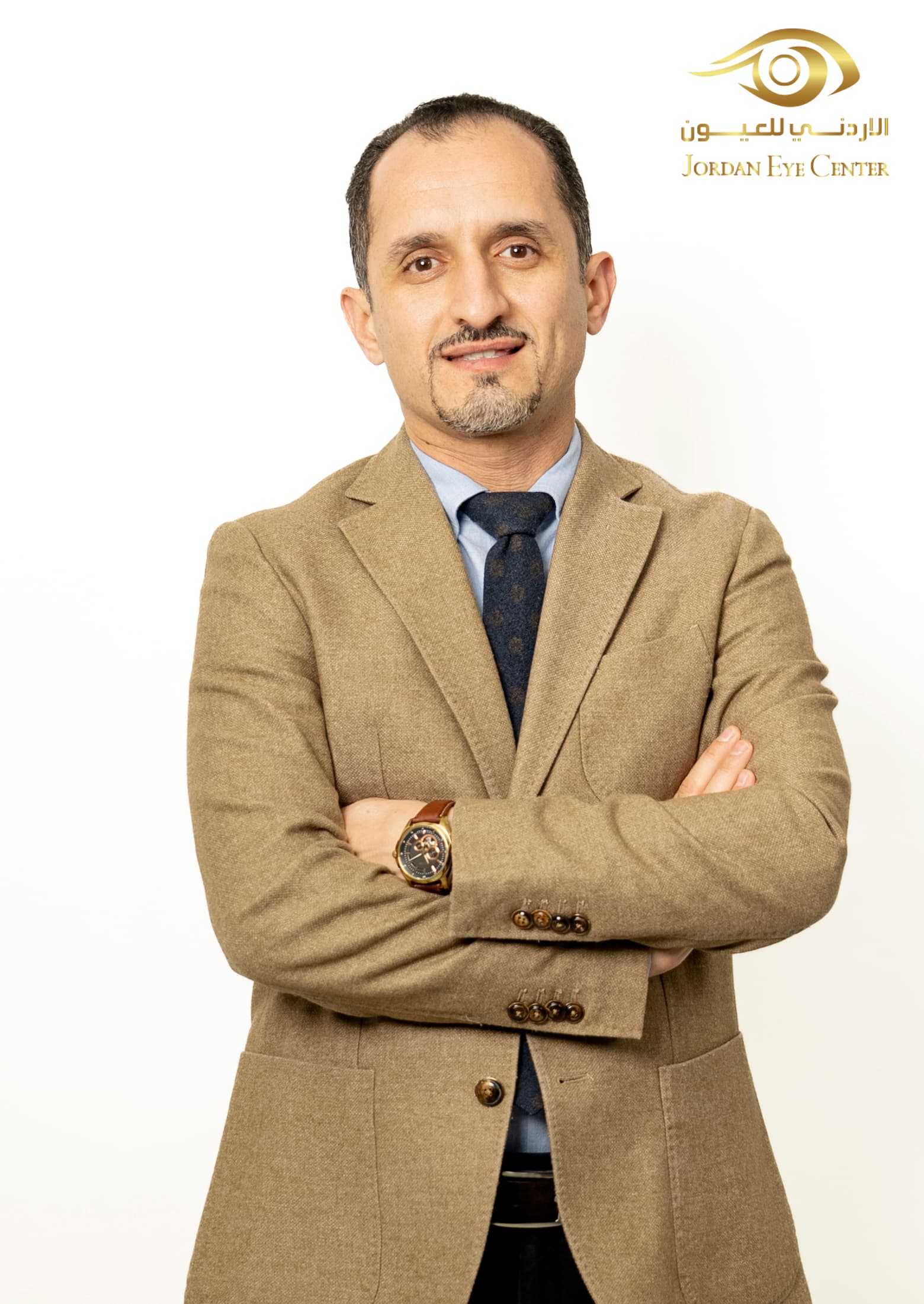 الدكتور معتز محمد حرارة اختصاصي عيون في عمّان