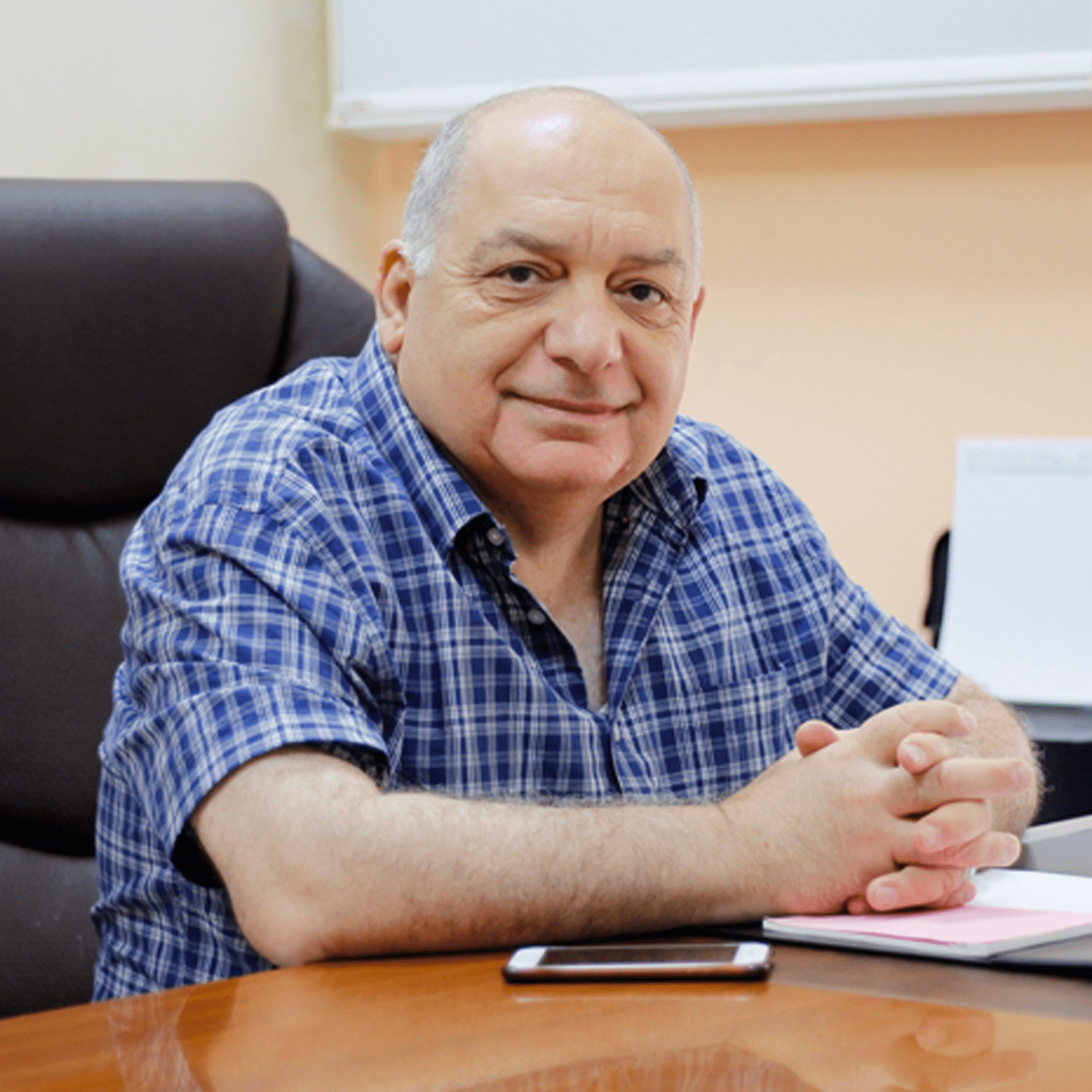 الدكتور سمير عبد الرحيم فرح اختصاصي أعصاب ودماغ في تلاع العلي، عمّان