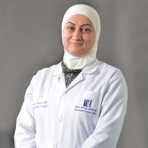 الدكتور خلود القاسم (Dr. Kholoud Al-Qasem) طبيب أورام في عمّان
